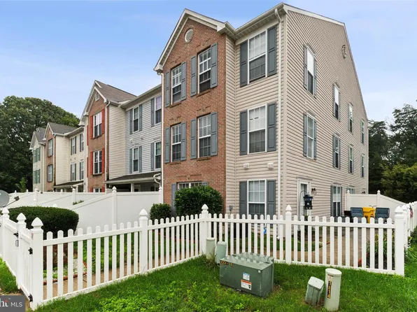 1810 Triple Feather Rd, Severn, MD 21144