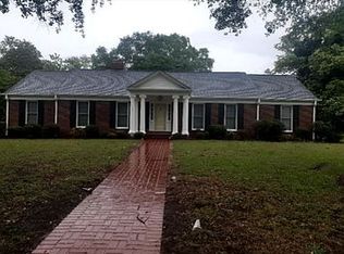 1041 W Rock Spring Rd, Greenville, NC 27858