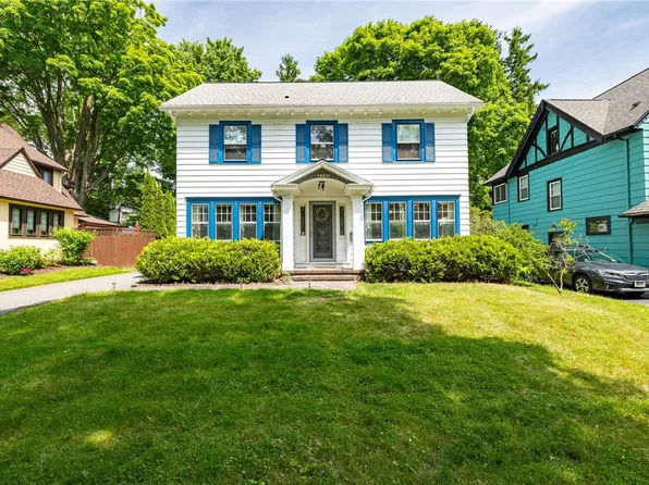 210 Castlebar Rd, Rochester, NY 14610