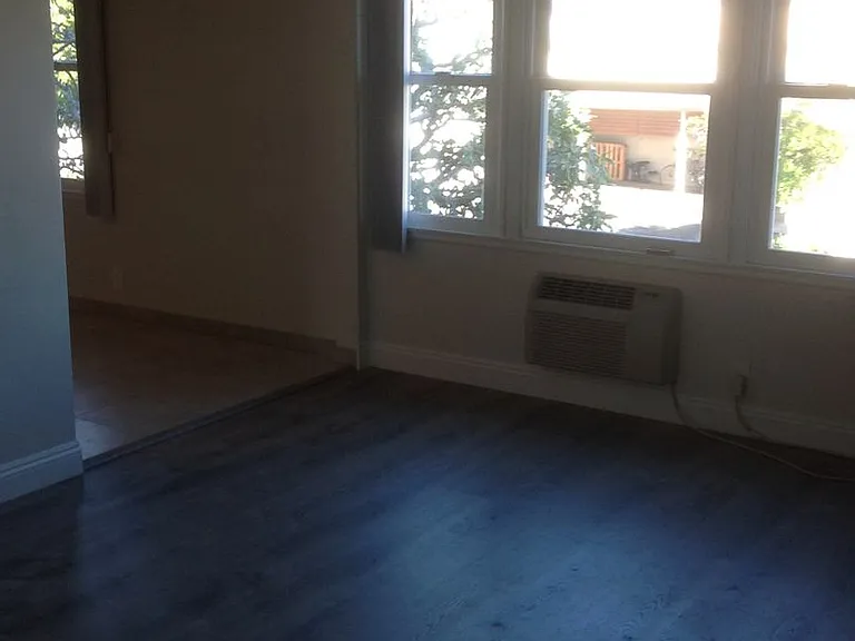1131 W Duarte Rd — Photo 2