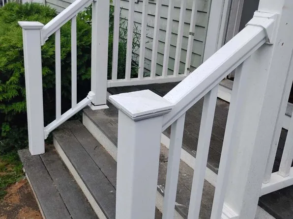 17 Mann St, Auburn, NY 13021