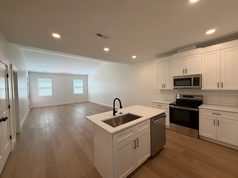 137 Blue Sky Dr #1 — Photo 2
