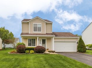 3 Farmington Ct, South Elgin, IL 60177