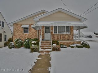 233 Harding St, Dupont, PA 18641