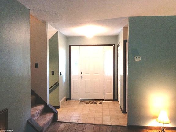 2nd image of 9493 Basswood Dr