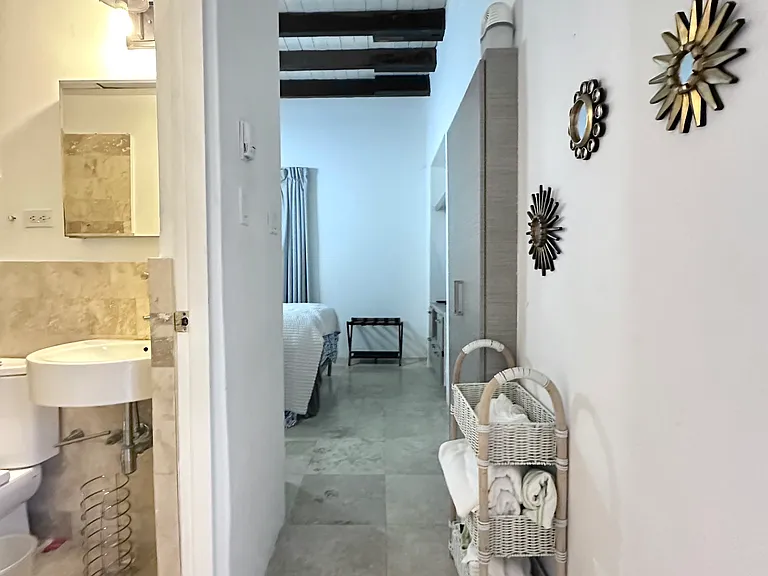 112 San Sebastian #103 — Photo 6