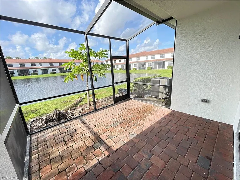 7818 Bristol Cir — Photo 20