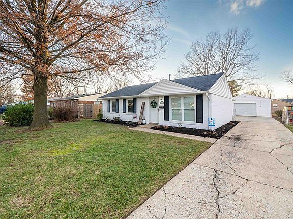 4th image of 3842 Carpenter Dr