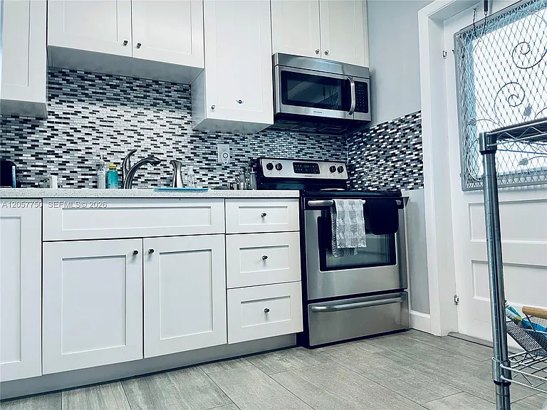 2300 Park Ln #201 — Photo 10