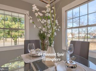 64 Pennant Ln, Willingboro, NJ 08046