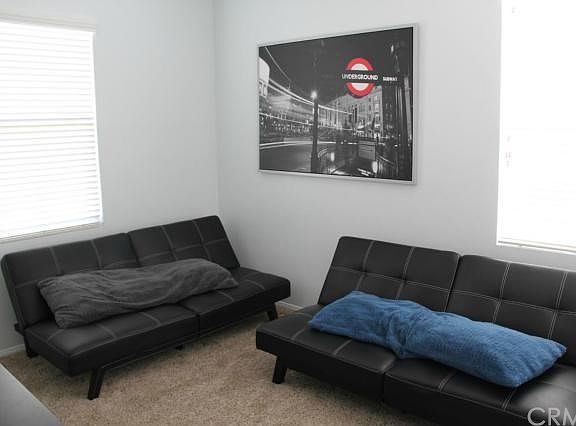 3rd image of 33637 Marigold Ln