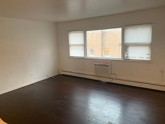 5th image of 2036 N 18th Ave APT 7