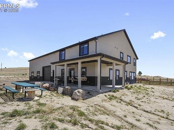 3rd image of 16535 Sweet Rd