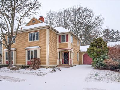 18 Stoneledge Drive #18, Portland, ME, 04102