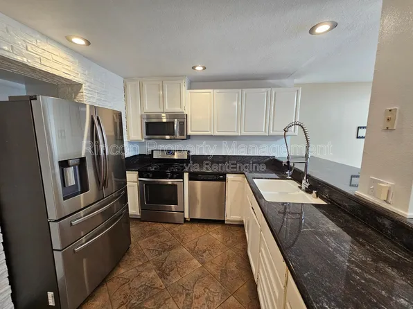 2632 Captains Ave, Port Hueneme, CA 93041