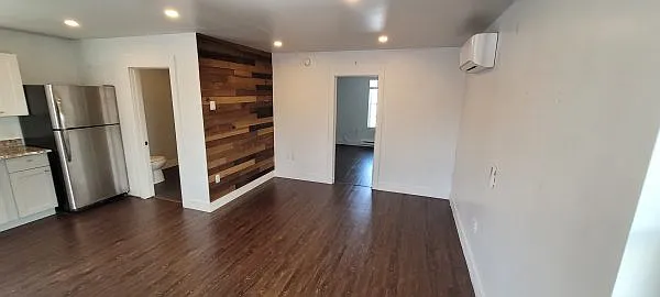 388 Hancock St #1