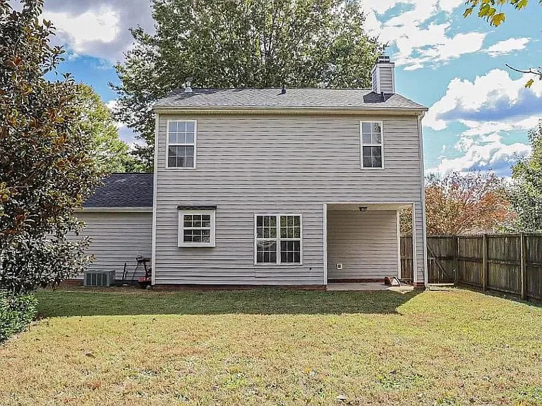 105 Fairview Lake Way — Photo 11