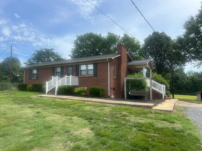 3848 Davis Rd — Photo 1
