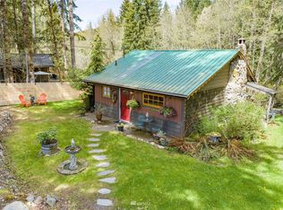 286 Osborn Rd, Ashford, WA 98304