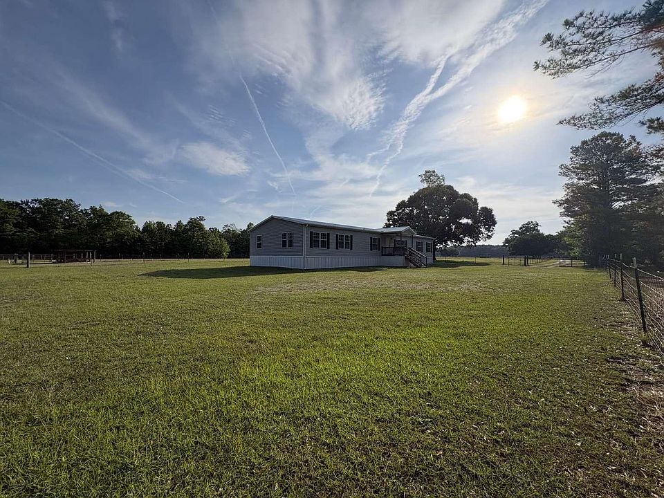 1st image of 1660 Nathan Dr.