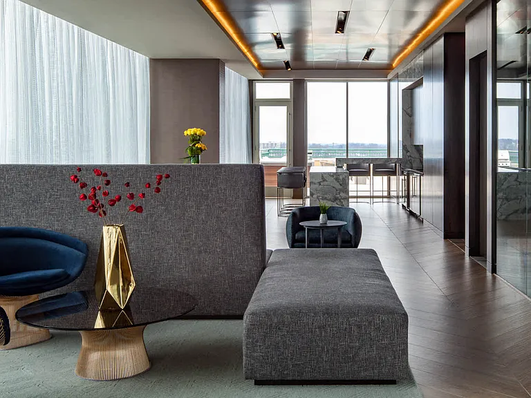 Resident Lounge with Wi-Fi