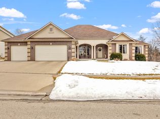 3419 Valley View Rd, Ames, IA 50014