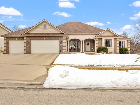 3419 Valley View Rd, Ames, IA 50014