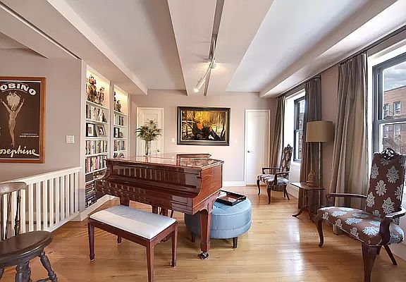 2nd image of 251 Seaman Ave #4L3L