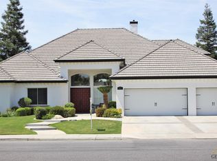 2021 Norwich Way, Bakersfield, CA 93311