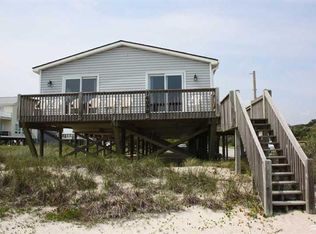 110 W Nash St, Southport, NC 28461