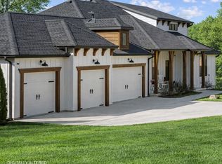 1845 Sycamore Ranch Road, Galena, MO 65656