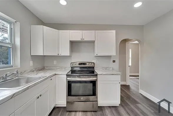 2 bed, 1400 sqft, $2,000 — Photo 4