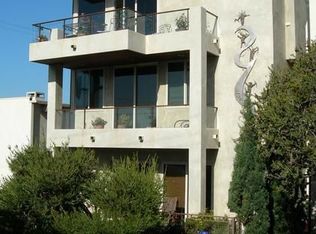117 35th Pl, Manhattan Beach, CA 90266