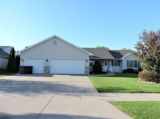 537 Tori St, Omro, WI 54963