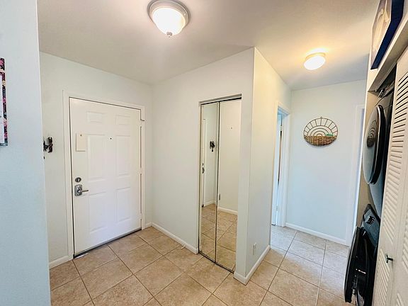 3rd image of 226 Palmetto Court