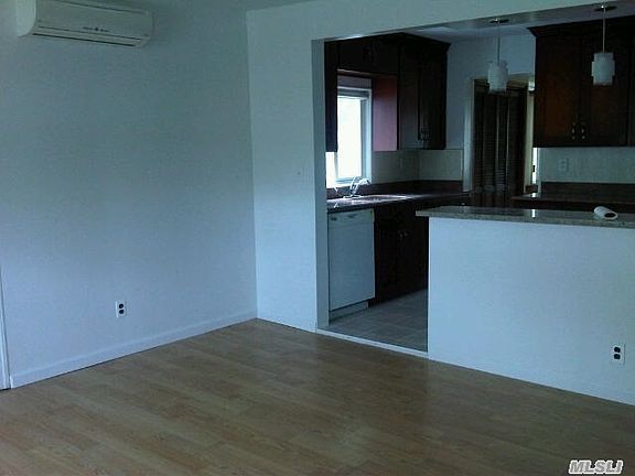 3rd image of 100 Division Ave
