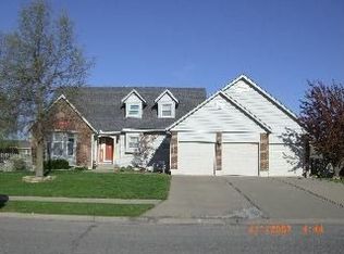 3501 SW Windsong Dr, Lees Summit, MO 64082