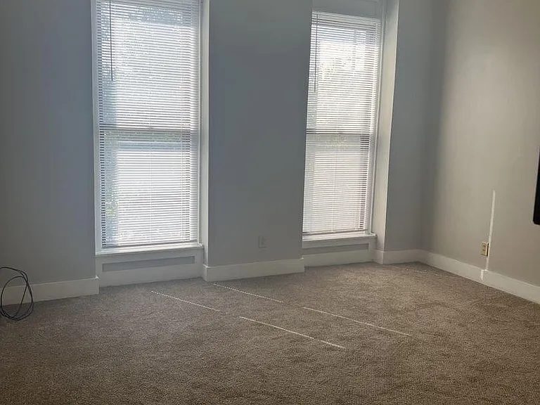 1009 S 3rd St #302 — Photo 2