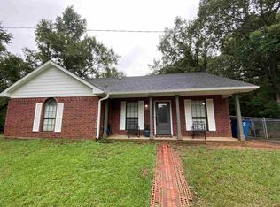 3912 Peavine Rd, Kilgore, TX 75662