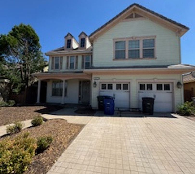 2nd image of 3057 Hawthorne Rd