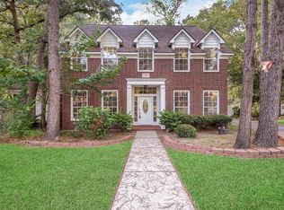 42 Golden Pl, Spring, TX 77381