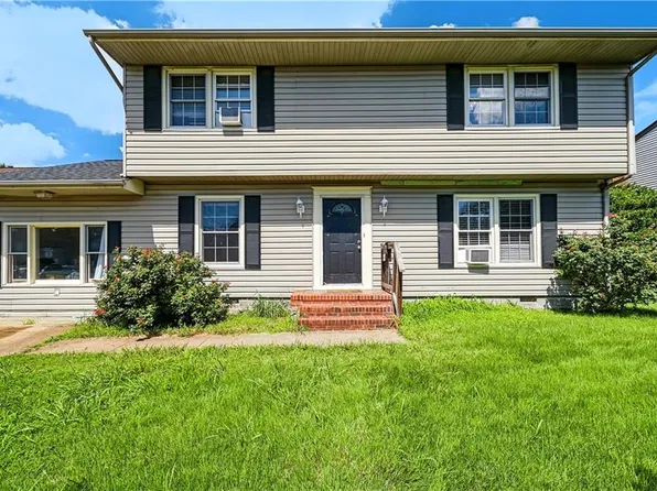 103 Santa Barbara Dr, Hampton, VA 23666