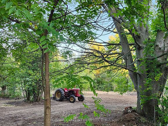 4th image of 54255 Shafley Rd S