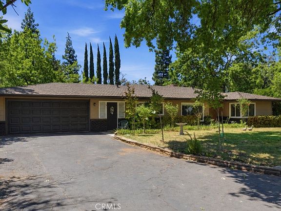 2nd image of 55 Pine Oaks Rd