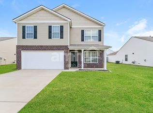828 Old Towne Loop Dr, Seymour, TN 37865
