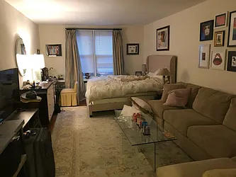 Rented by Apartments by Us