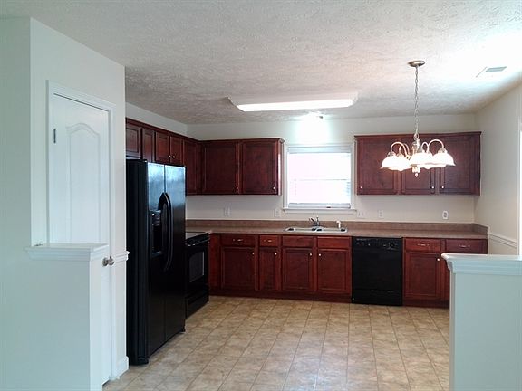 3rd image of 2069 Sparco Cir
