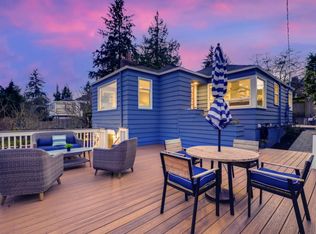 9226 15th Ave NE, Seattle, WA 98115