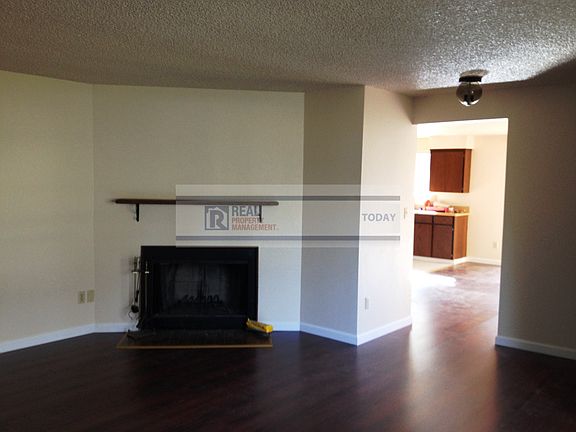 Living Room 2_02192014