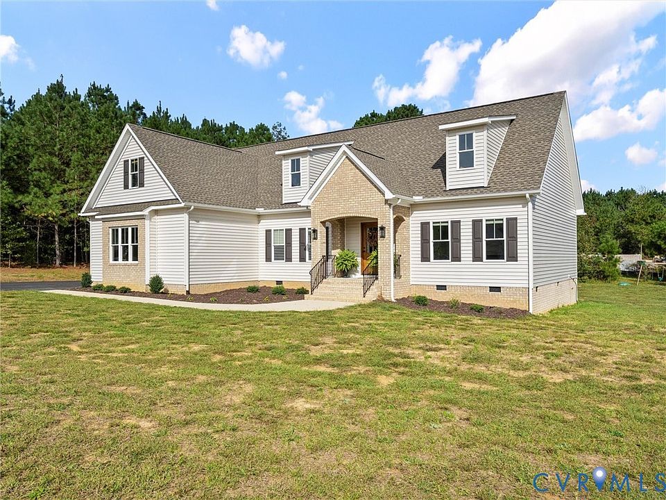1st image of 24400 Cedar Ln